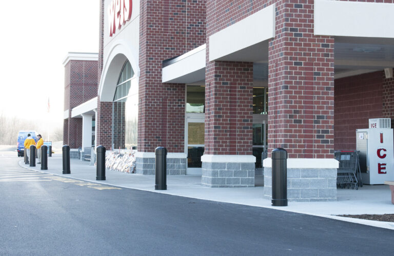 16-r-7744-bollards-security-storefront