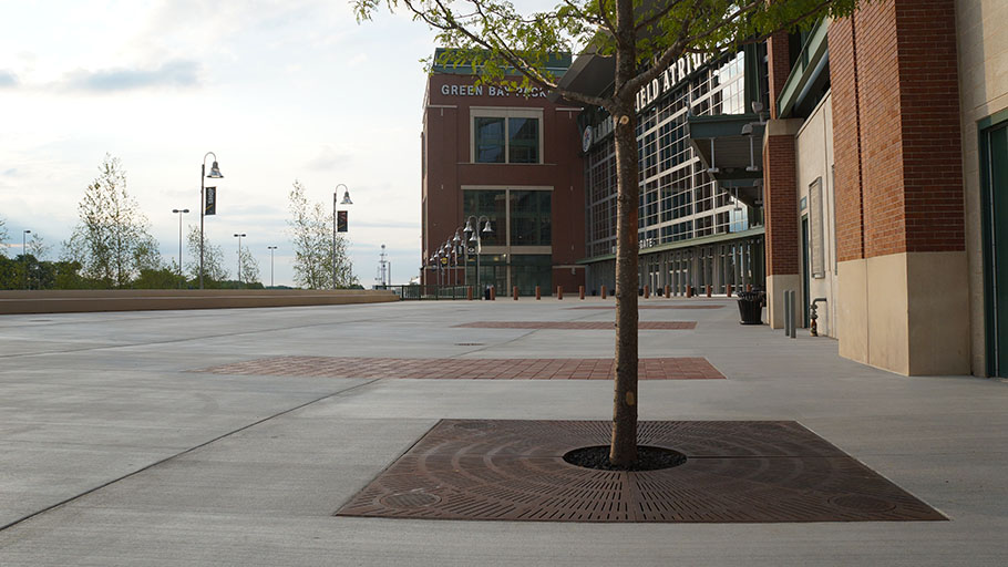 Reliance Foundry R-8707 tree grate installed at the Lambeau Field Atrium